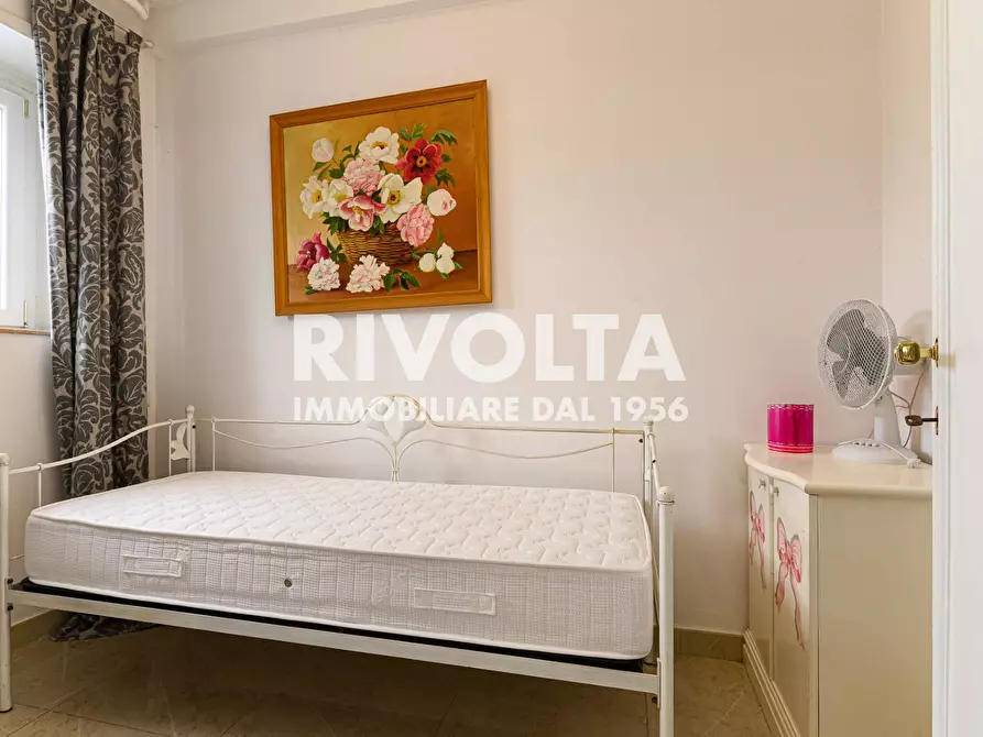 Immagine 26 di Appartamento in vendita  in via ximenes a Roma