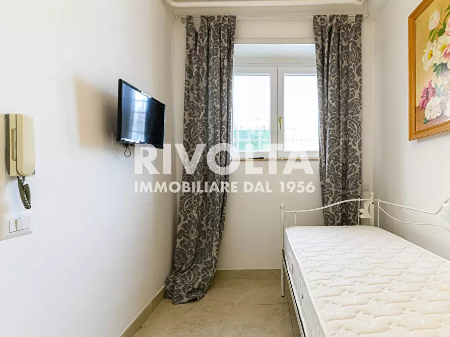 Immagine 27 di Appartamento in vendita  in via ximenes a Roma