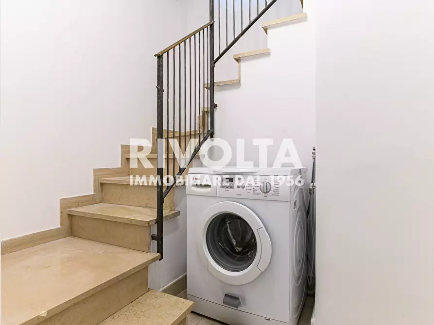 Immagine 30 di Appartamento in vendita  in via ximenes a Roma