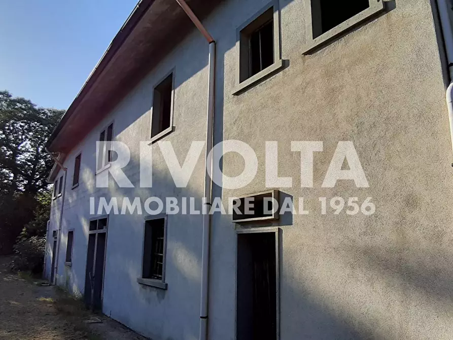 Immagine 1 di Villa in vendita  in Via Madonna Delle Grazie snc a Bassano In Teverina