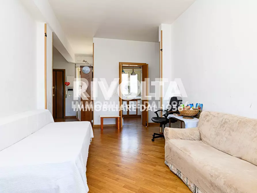 Immagine 12 di Appartamento in vendita  in Viale Somalia a Roma