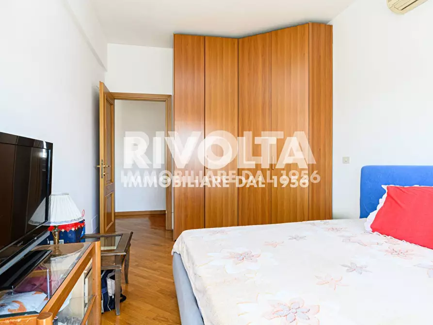 Immagine 18 di Appartamento in vendita  in Viale Somalia a Roma