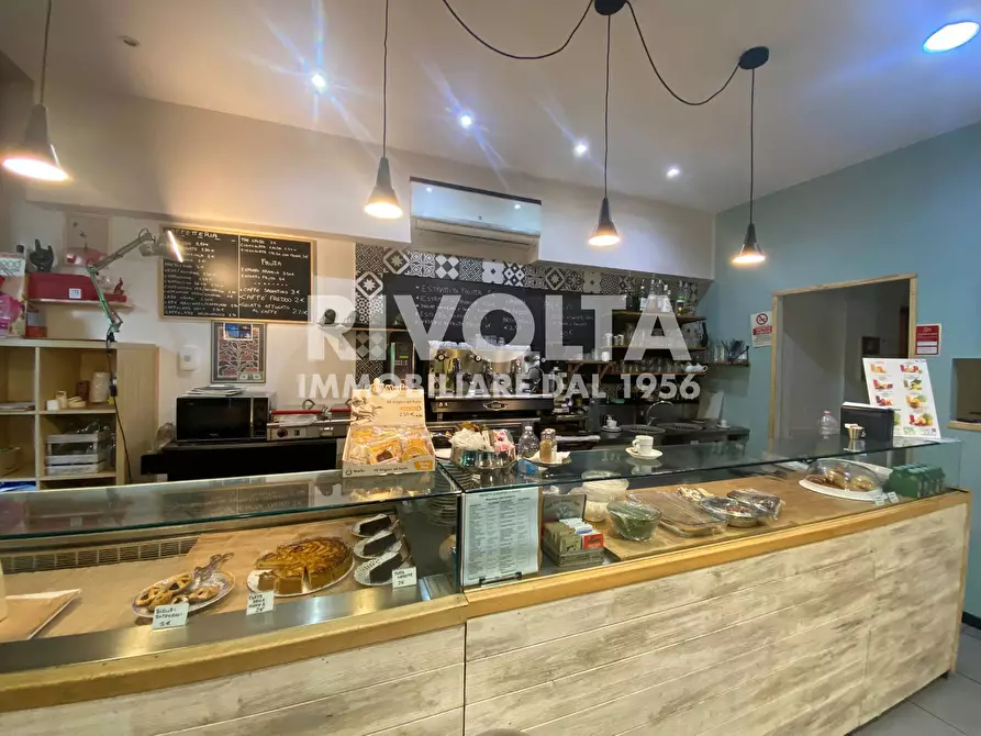 Immagine 1 di Attività commerciale in vendita  in Via Magliano Sabina a Roma