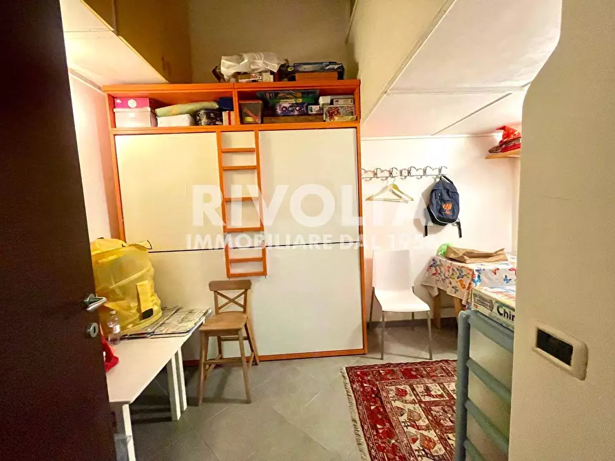 Immagine 14 di Ufficio in vendita  in Via Costantino Corvisieri a Roma