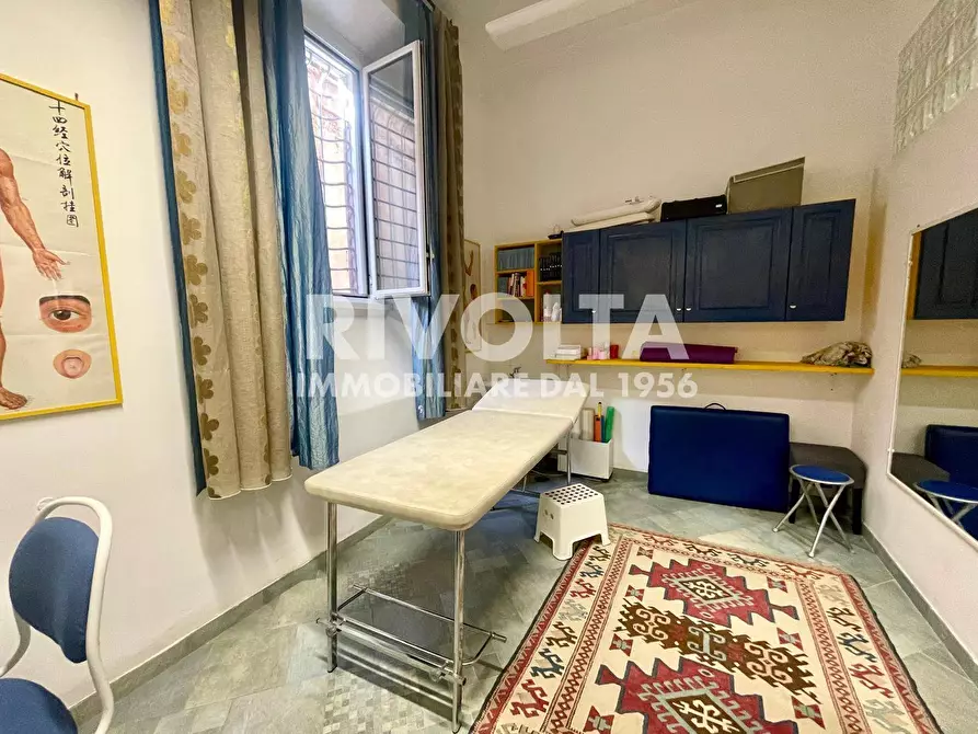 Immagine 19 di Ufficio in vendita  in Via Costantino Corvisieri a Roma