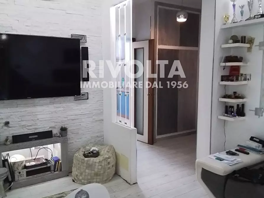 Immagine 2 di Appartamento in vendita  in Via Giulio Cesare a Santa Marinella