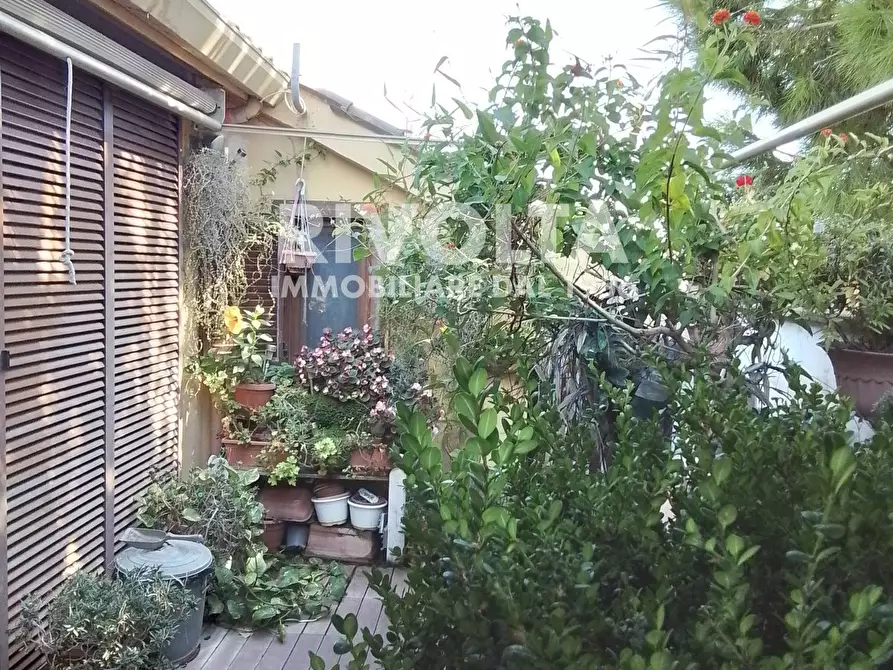 Immagine 3 di Appartamento in vendita  in Via Giulio Cesare a Santa Marinella