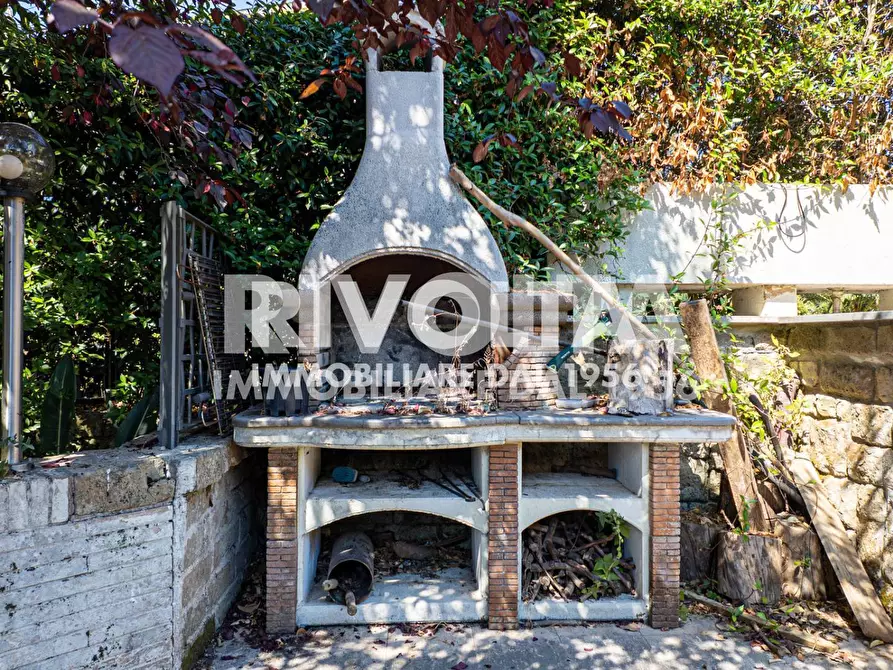 Immagine 2 di Appartamento in vendita  in VIA DEI MASSIMI a Roma