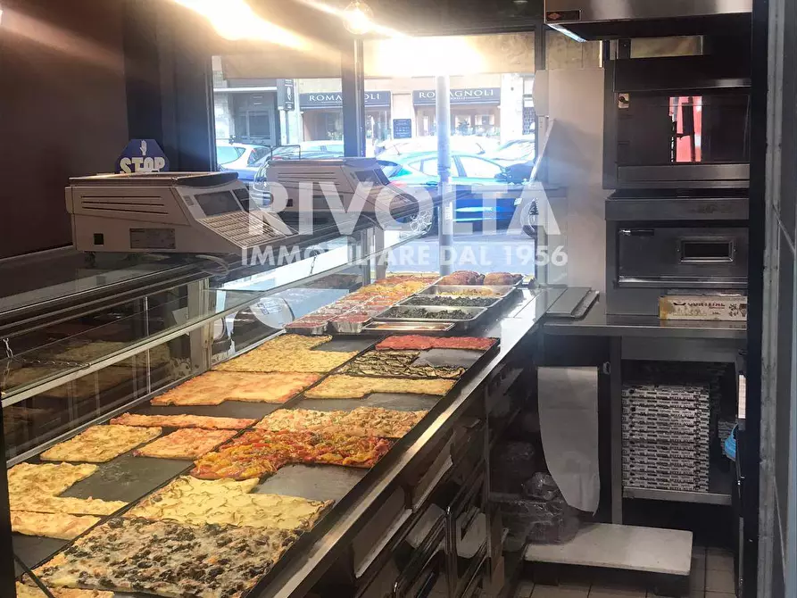 Immagine 2 di Attività commerciale in vendita  in Salita Di Poggio San Lorenzo a Roma