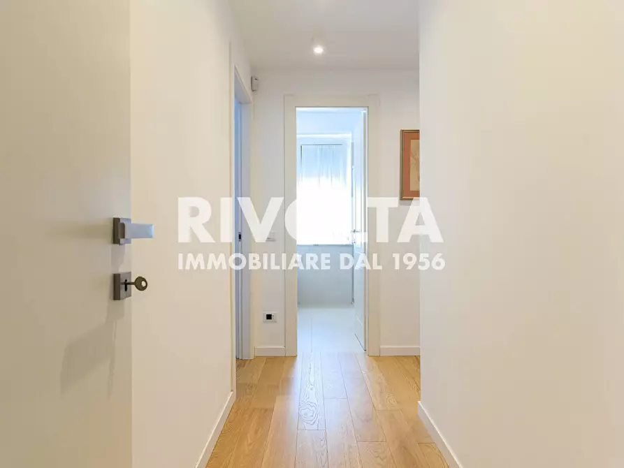 Immagine 18 di Appartamento in affitto  in Via Dei Monti Parioli a Roma