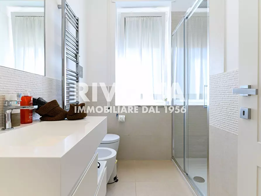 Immagine 31 di Appartamento in affitto  in Via Dei Monti Parioli a Roma