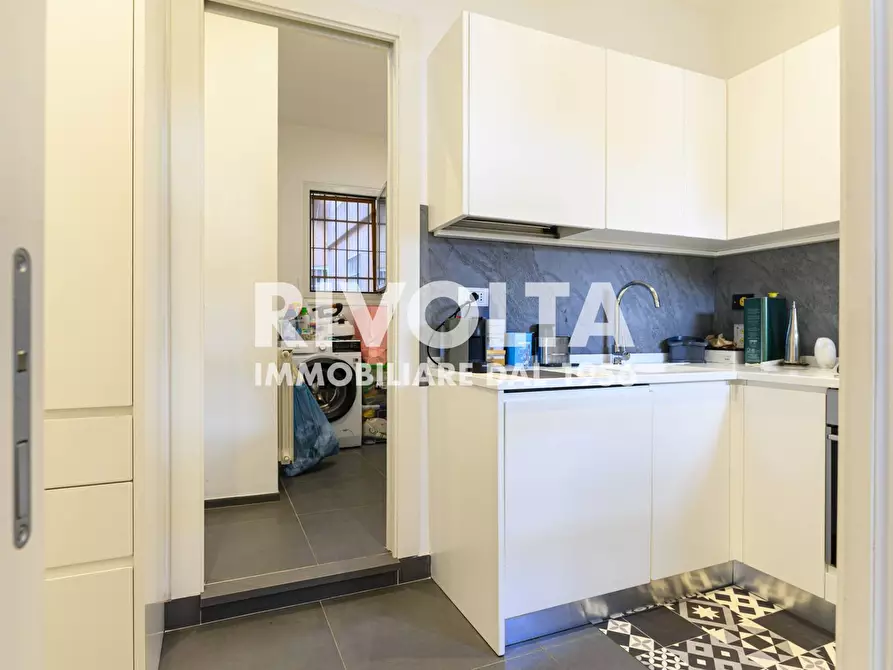 Immagine 14 di Appartamento in affitto  in Via Dei Monti Parioli a Roma