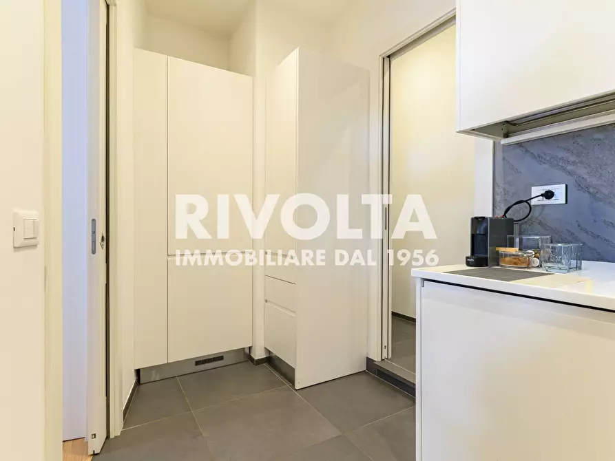 Immagine 17 di Appartamento in affitto  in Via Dei Monti Parioli a Roma