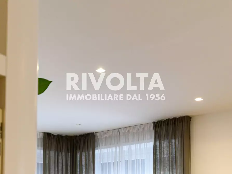 Immagine 13 di Appartamento in affitto  in Via Dei Monti Parioli a Roma