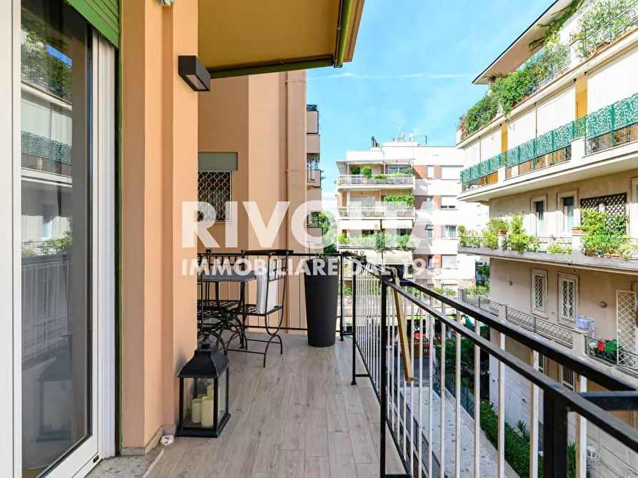 Immagine 46 di Appartamento in affitto  in Via Dei Monti Parioli a Roma