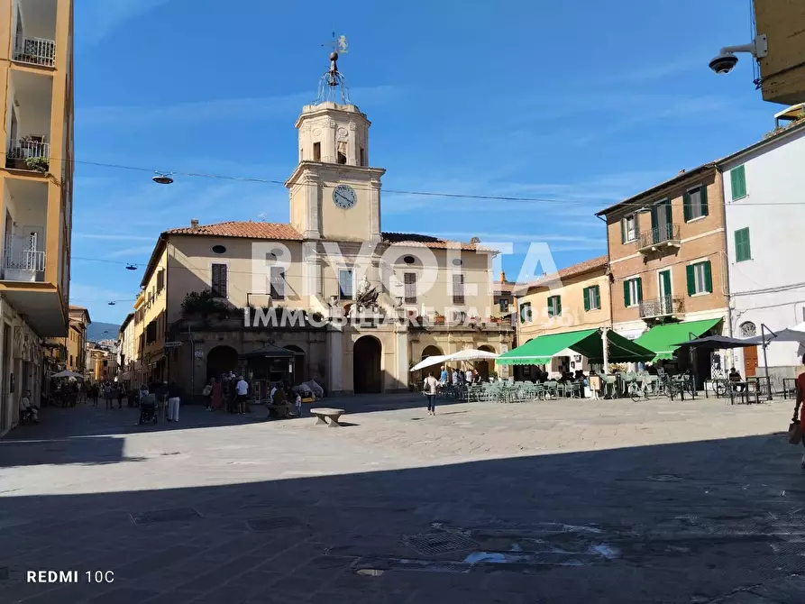 Immagine 1 di Attività commerciale in vendita  in Via Vincenzo Gioberti a Orbetello