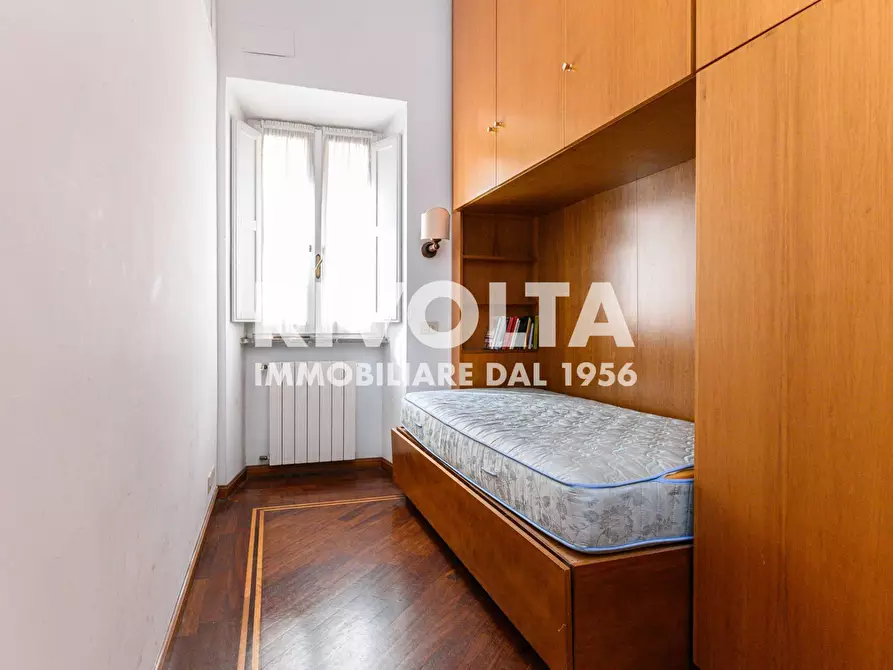 Immagine 23 di Appartamento in vendita  in Via Del Governo Vecchio 115 a Roma