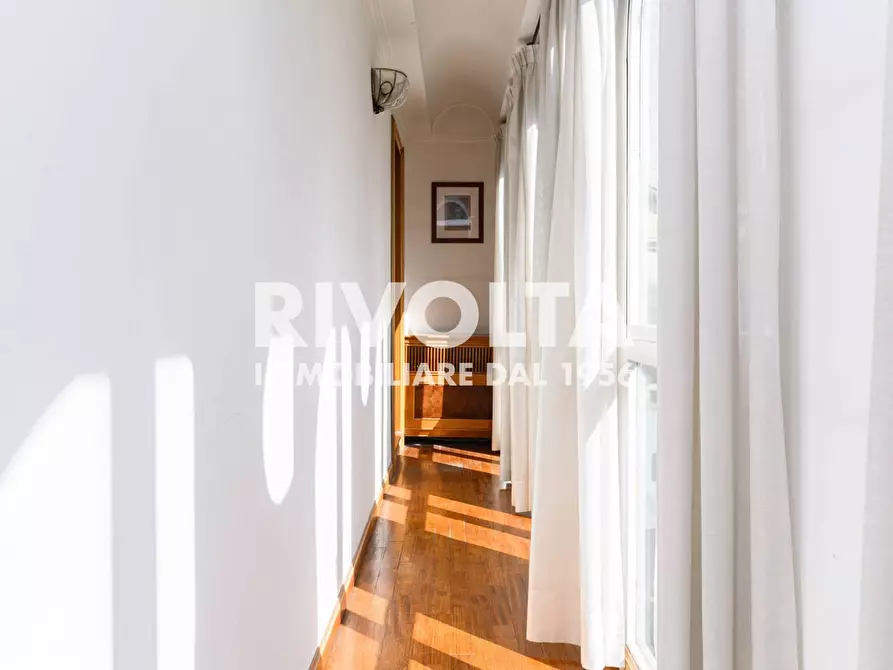 Immagine 40 di Appartamento in vendita  in Via Del Governo Vecchio 115 a Roma