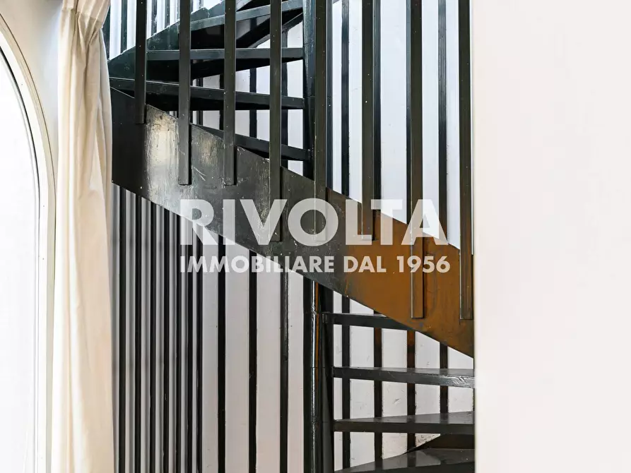 Immagine 47 di Appartamento in vendita  in Via Del Governo Vecchio 115 a Roma