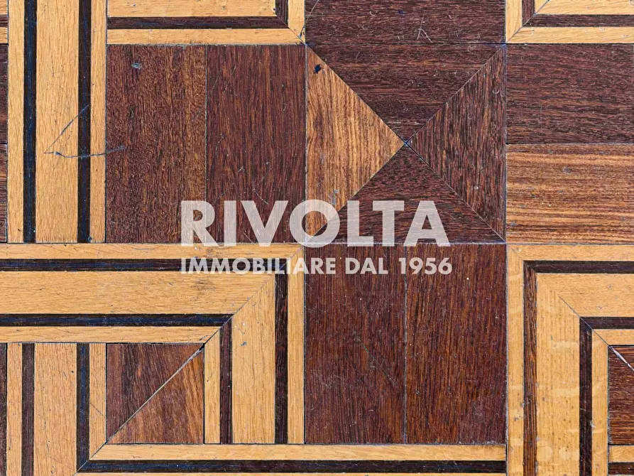 Immagine 49 di Appartamento in vendita  in Via Del Governo Vecchio 115 a Roma