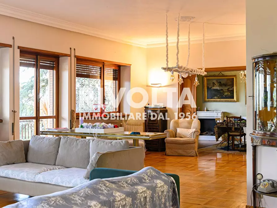 Immagine 51 di Attico in vendita  in Via Cassia a Roma