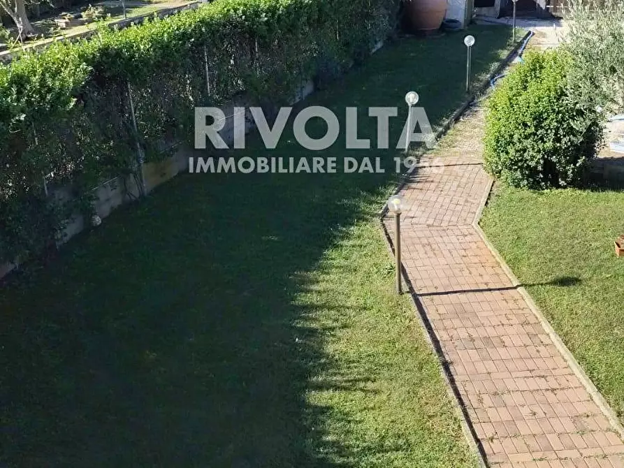 Immagine 42 di Villa in vendita  in via della pace 22n a Fiano Romano