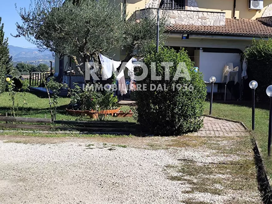 Immagine 51 di Villa in vendita  in via della pace 22n a Fiano Romano