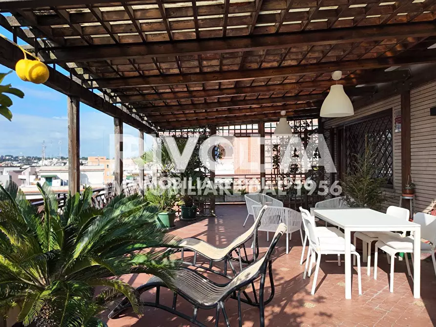 Immagine 2 di Appartamento in affitto  in Via Bevagna a Roma