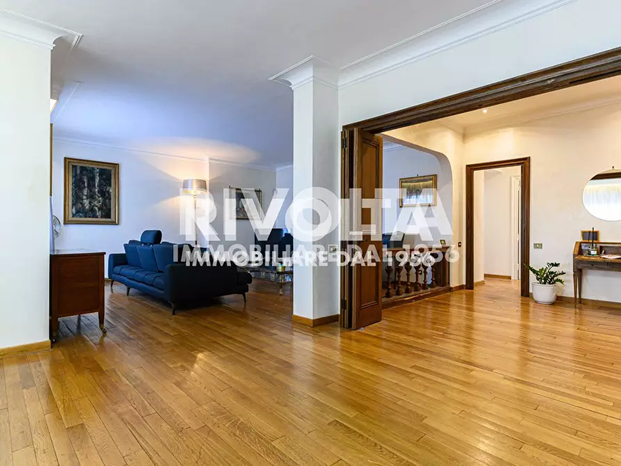 Immagine 12 di Appartamento in affitto  in Via Bevagna a Roma