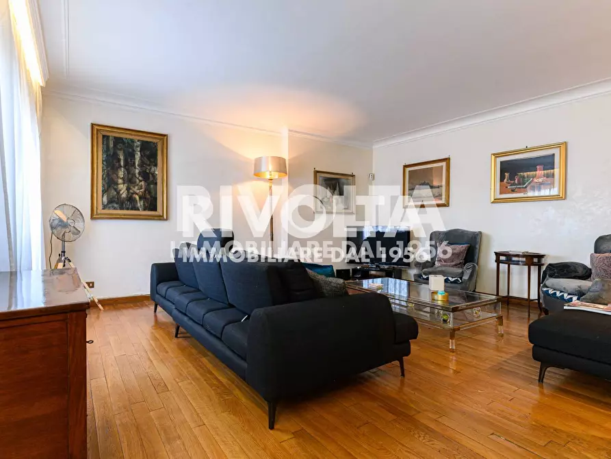 Immagine 13 di Appartamento in affitto  in Via Bevagna a Roma