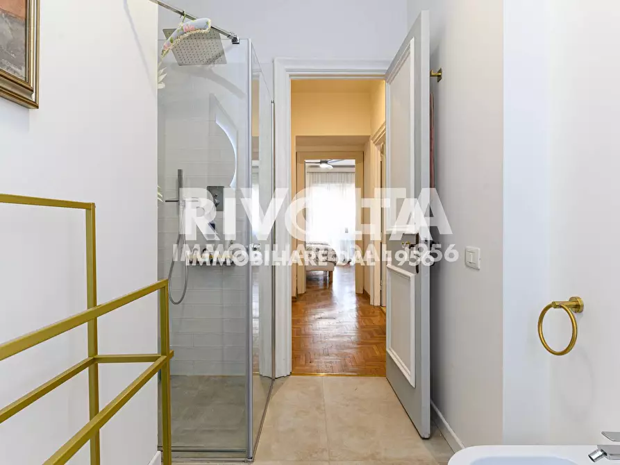 Immagine 39 di Appartamento in affitto  in Via Bevagna a Roma