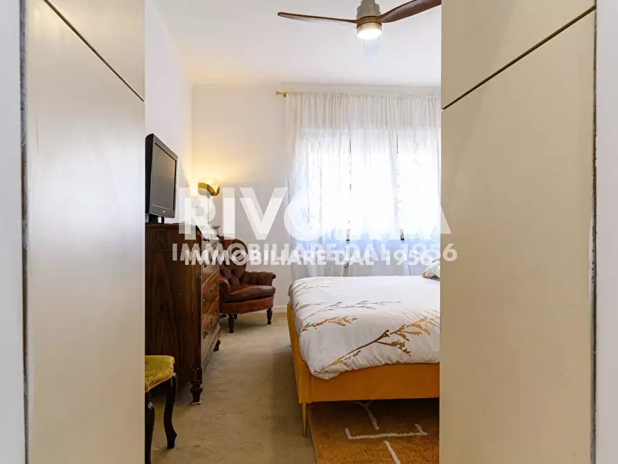 Immagine 53 di Appartamento in affitto  in Via Bevagna a Roma