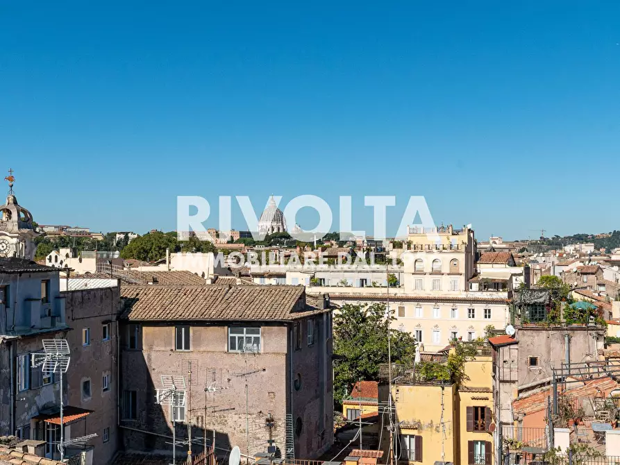 Immagine 14 di Appartamento in vendita  in Piazza Campo De' Fiori a Roma