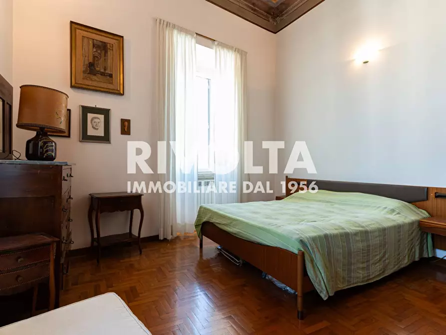 Immagine 21 di Appartamento in vendita  in Piazza Campo De' Fiori a Roma