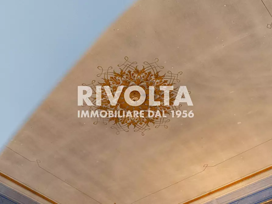 Immagine 28 di Appartamento in vendita  in Piazza Campo De' Fiori a Roma