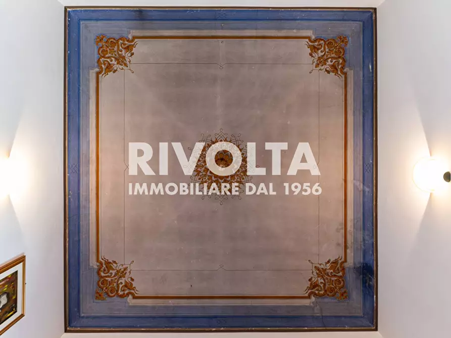 Immagine 29 di Appartamento in vendita  in Piazza Campo De' Fiori a Roma