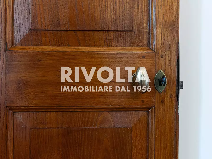 Immagine 32 di Appartamento in vendita  in Piazza Campo De' Fiori a Roma