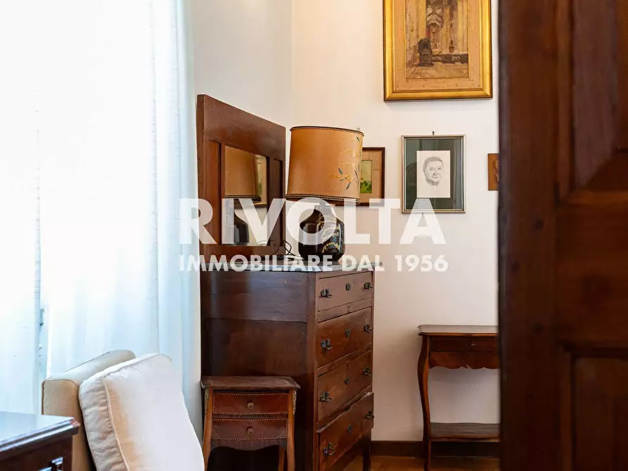 Immagine 33 di Appartamento in vendita  in Piazza Campo De' Fiori a Roma