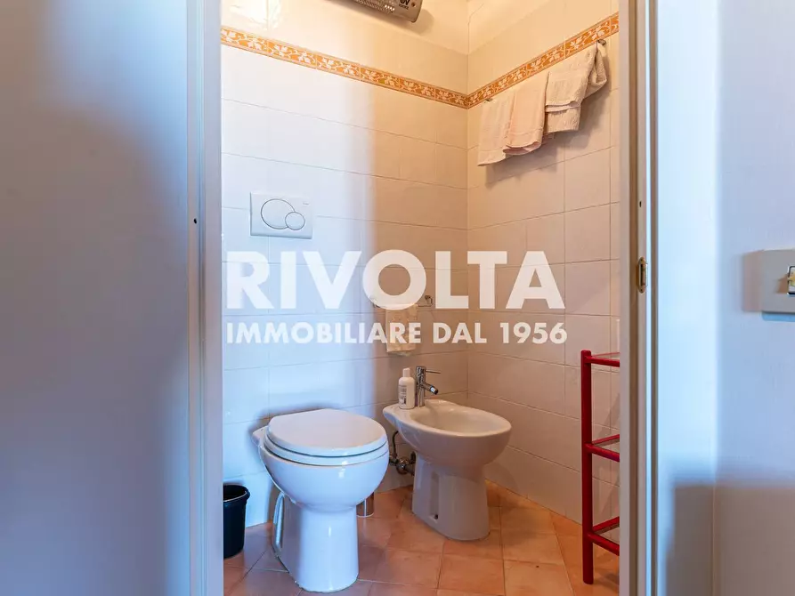 Immagine 43 di Appartamento in vendita  in Piazza Campo De' Fiori a Roma