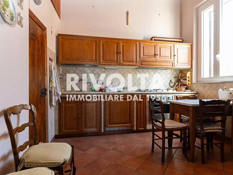 Immagine 50 di Appartamento in vendita  in Piazza Campo De' Fiori a Roma