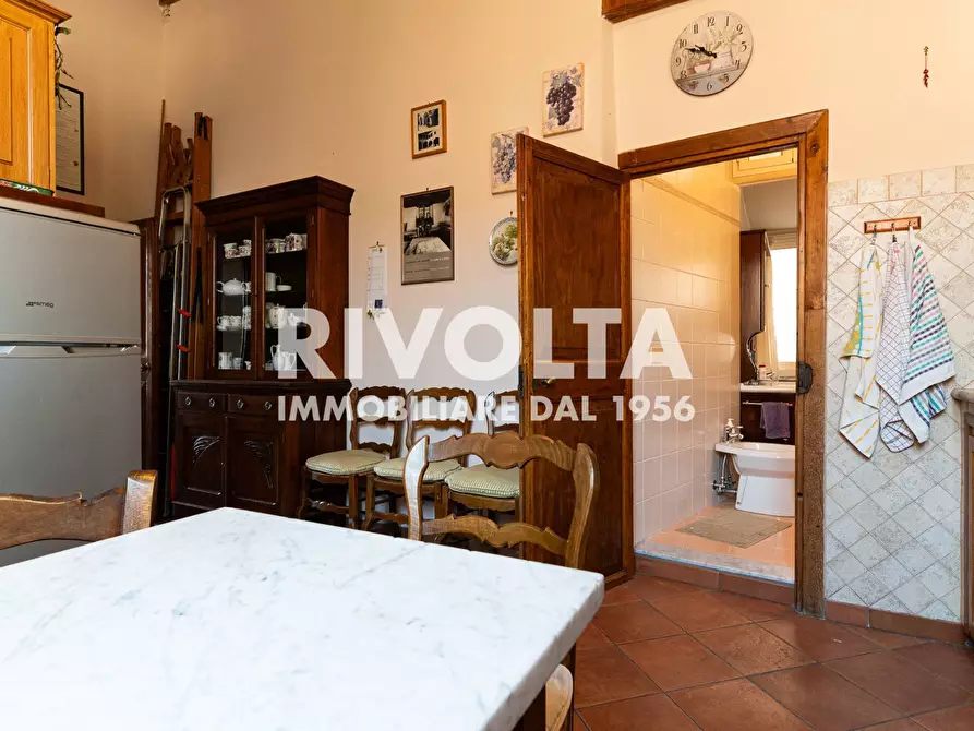 Immagine 52 di Appartamento in vendita  in Piazza Campo De' Fiori a Roma