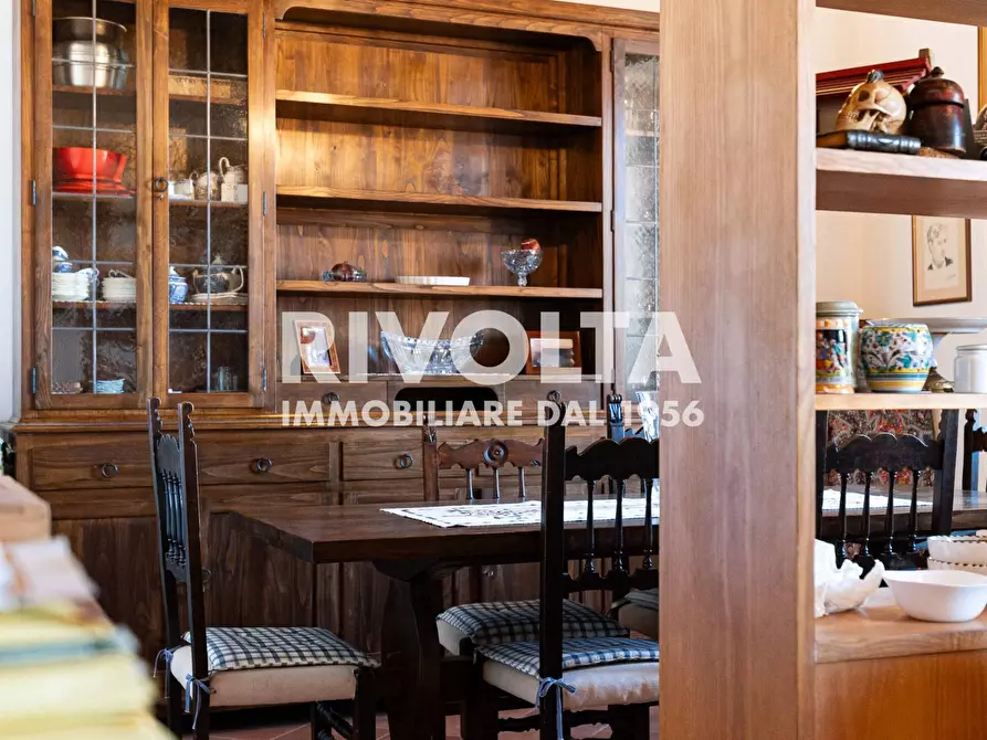 Immagine 61 di Appartamento in vendita  in Piazza Campo De' Fiori a Roma