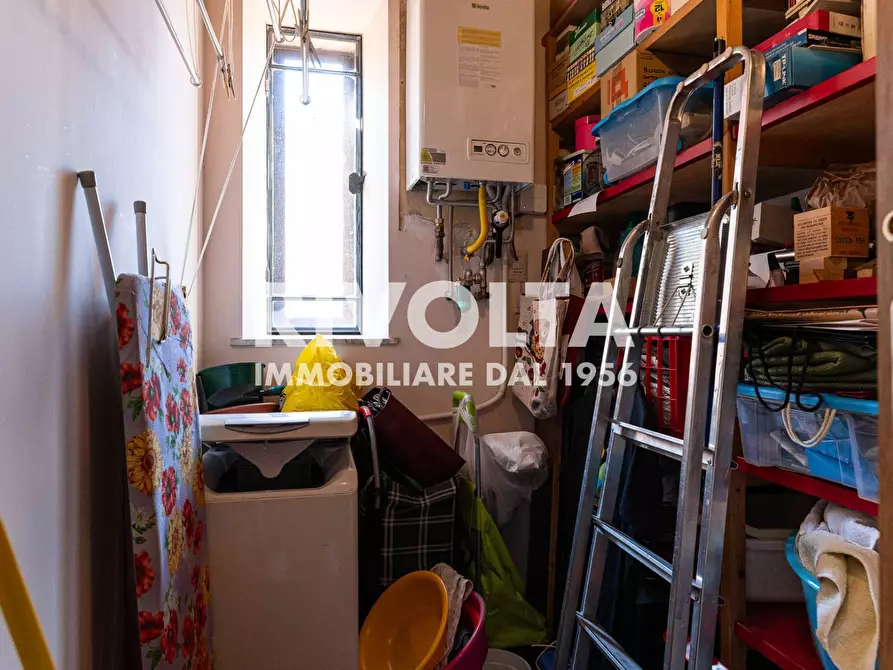 Immagine 73 di Appartamento in vendita  in Piazza Campo De' Fiori a Roma