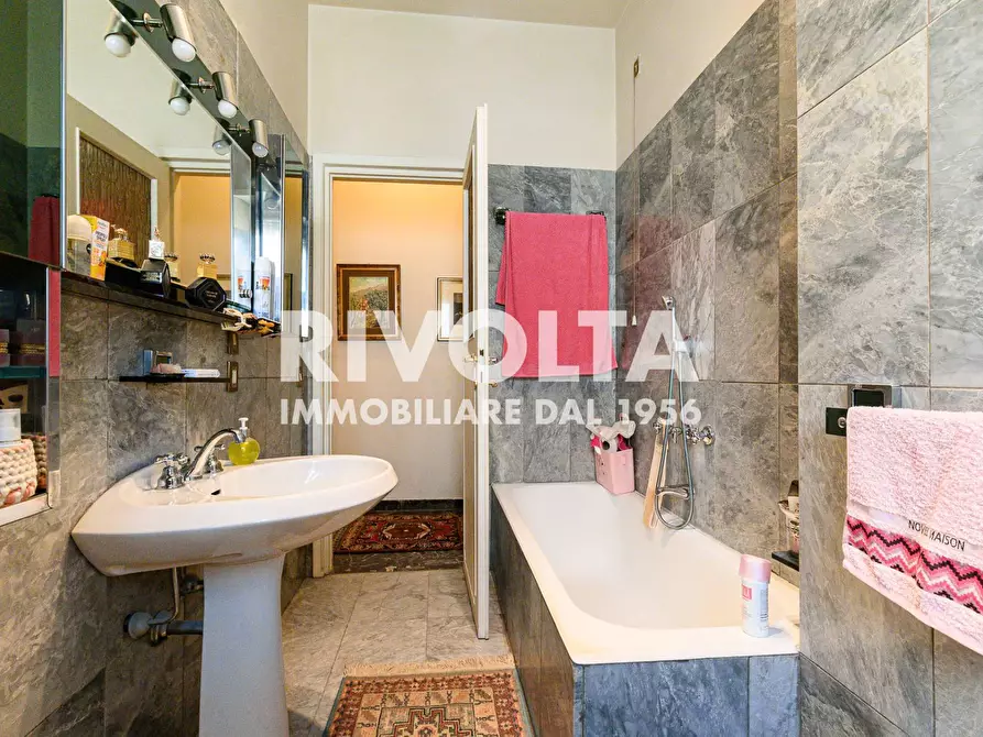 Immagine 30 di Appartamento in vendita  in Via Bartolomeo Intieri a Roma