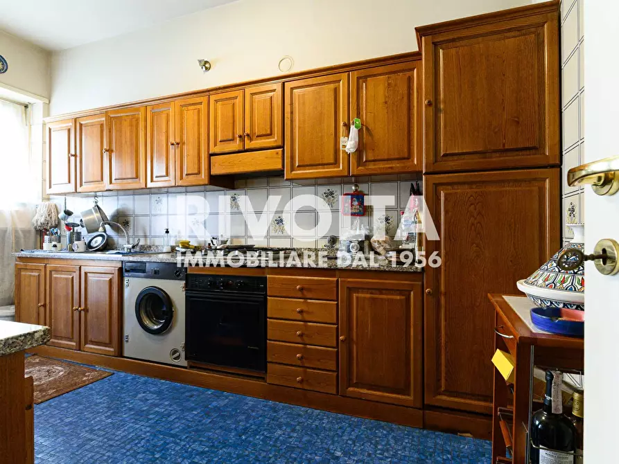 Immagine 15 di Appartamento in vendita  in Via Bartolomeo Intieri a Roma