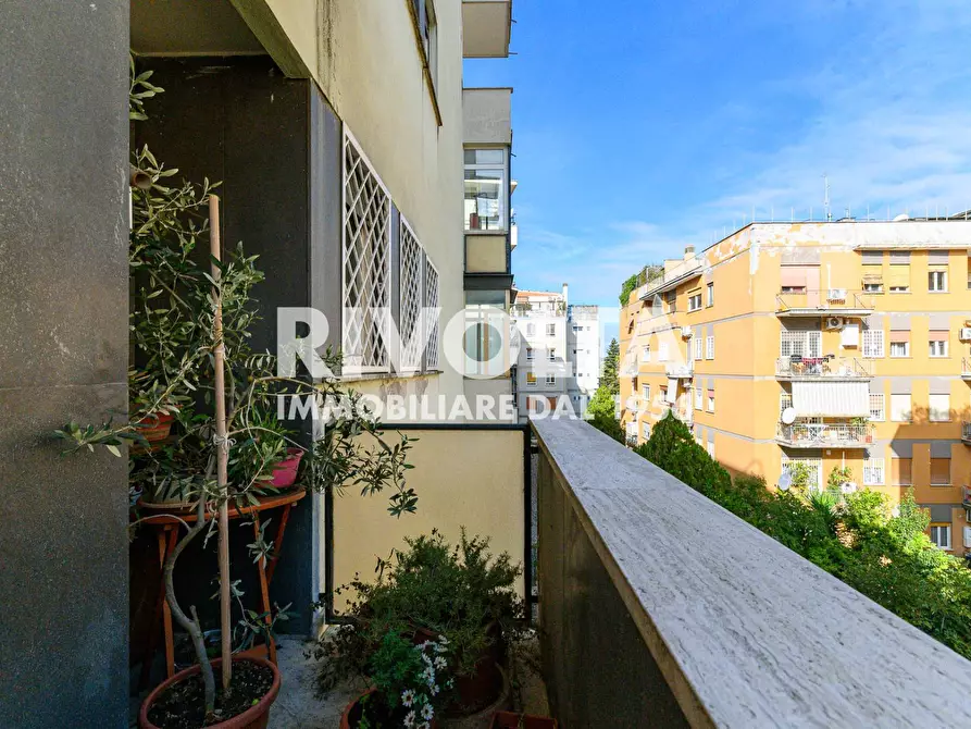 Immagine 38 di Appartamento in vendita  in Via Bartolomeo Intieri a Roma