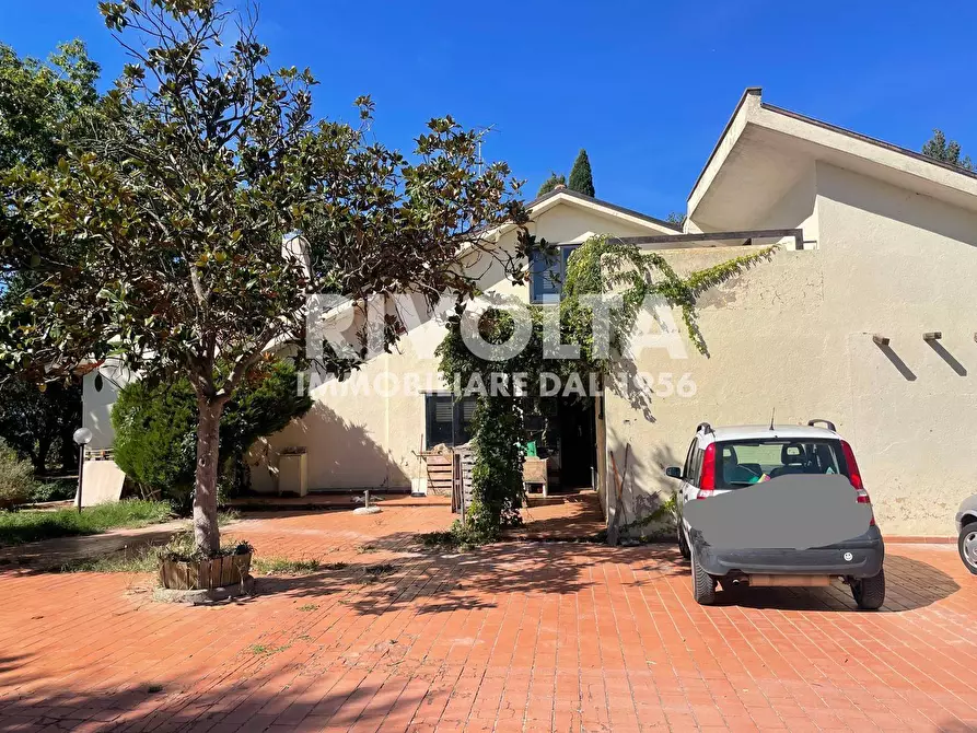 Immagine 7 di Villa in vendita  in strada signorino a Viterbo