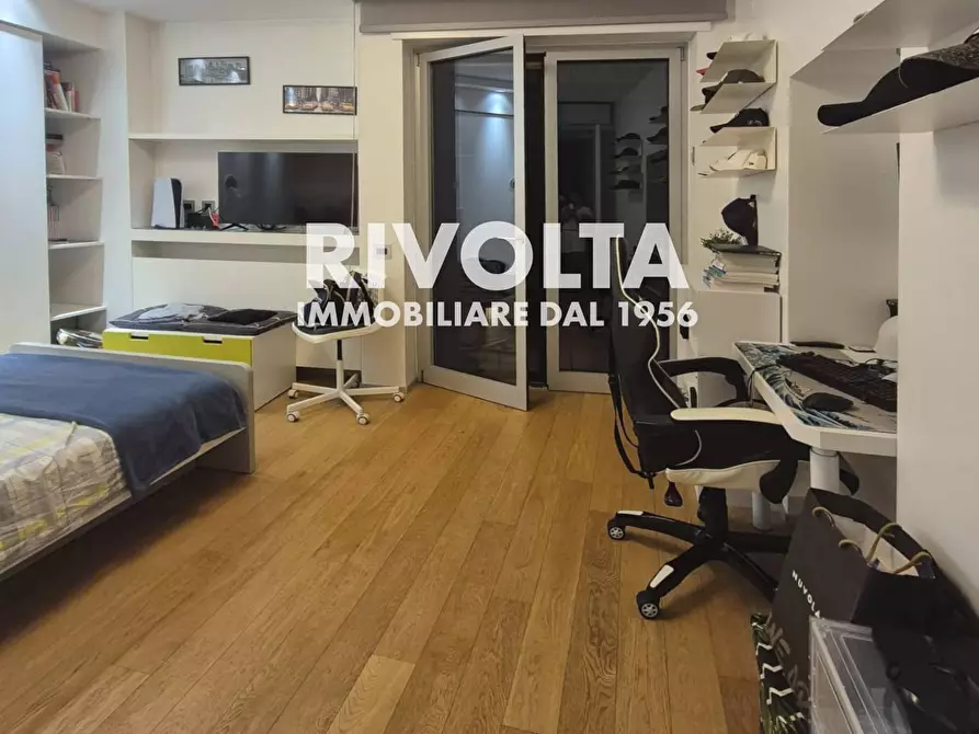 Immagine 31 di Appartamento in vendita  in Via Della Camilluccia a Roma