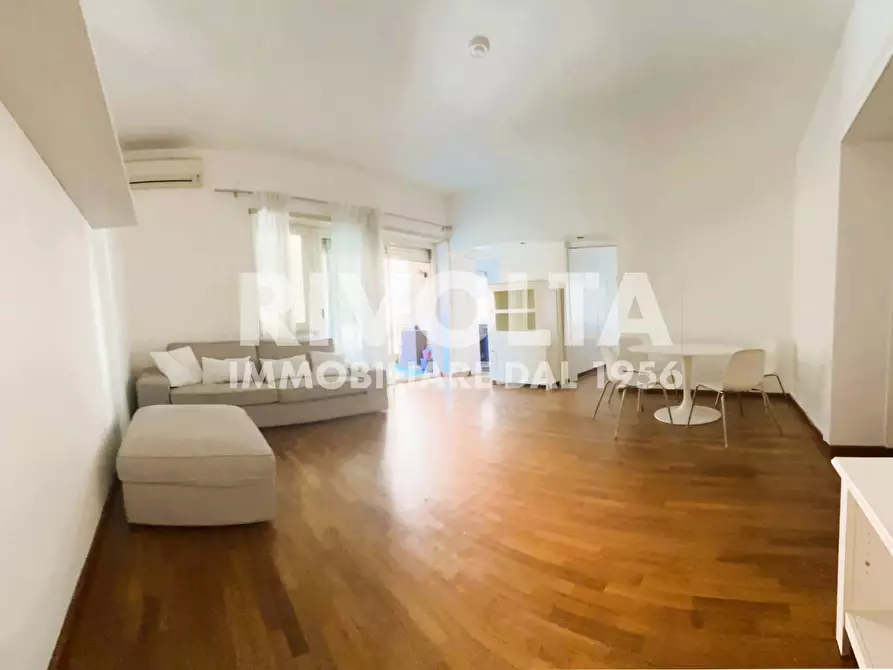 Immagine 18 di Appartamento in affitto  in Via Di Vigna Stelluti a Roma