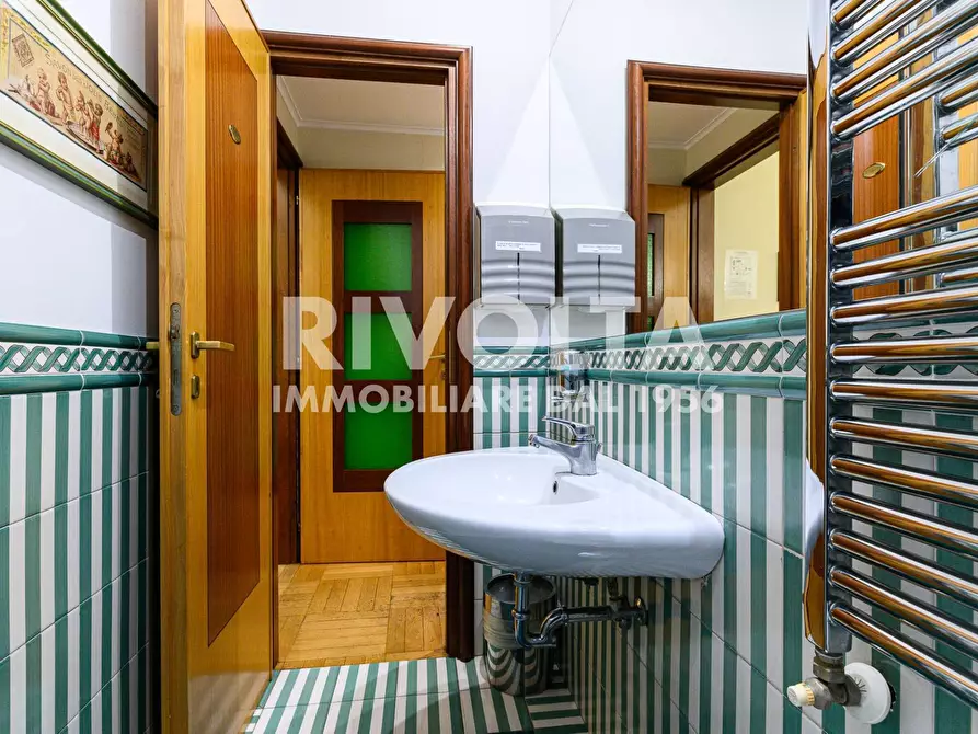 Immagine 11 di Appartamento in vendita  in Via Domenico Chelini a Roma